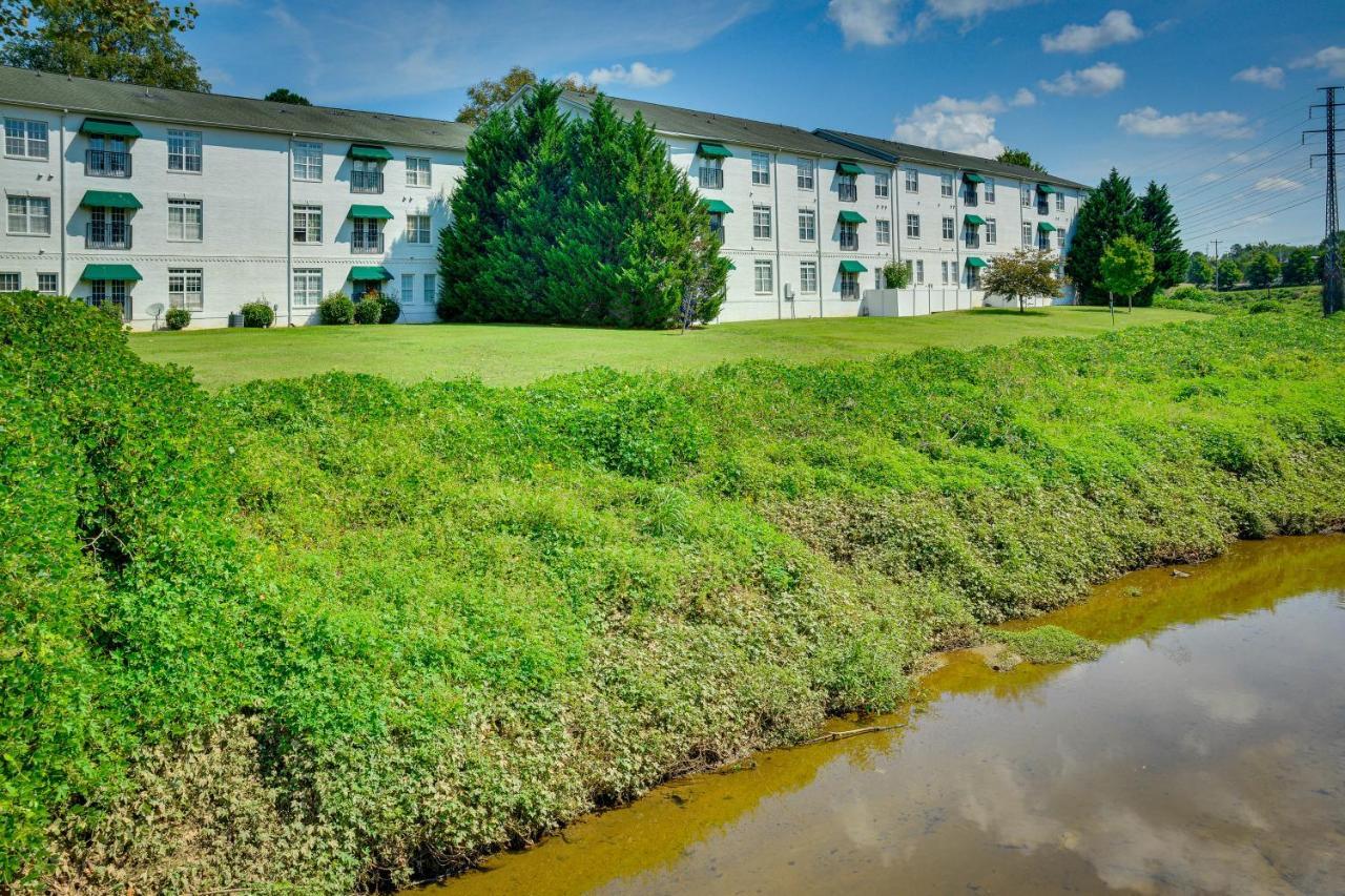 Greensboro Condo Rental Near Hospital And Trails! Exterior photo