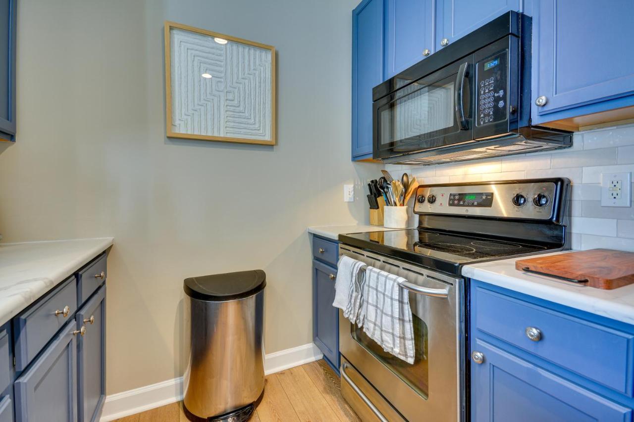 Greensboro Condo Rental Near Hospital And Trails! Exterior photo